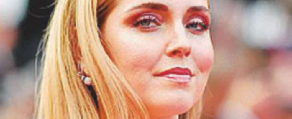 “Copiava, la sospesi: ora la Ferragni fa l’influencer” “Copiava, la sospesi: ora la Ferragni fa l’influencer”