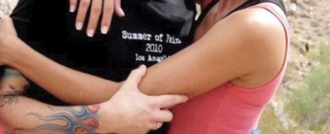 Chester Bennington, parla la moglie Talinda a un anno dal suicidio: “Certi segnali ora saprei individuarli”