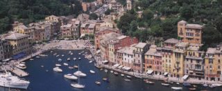 Copertina di Liguria, rischio daspo per turisti a Rapallo Portofino e Santa Margherita: niente più piedi scalzi, torso nudo e “bivacchi”