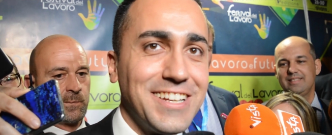 Copertina di M5s, Di Maio: “Sondaggi negativi? Noi trattati da inesperti, ma in 5 anni abbiamo mandato a casa Renzi e Berlusconi”