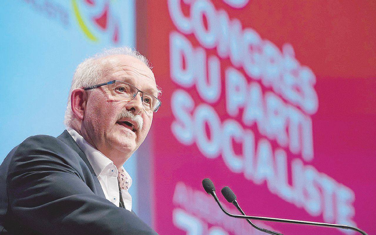 A Bruxelles - Udo Bullmann, Spd tedesca, è il leader del gruppo Socialisti & democratici all’Euro- parlamento - Ansa “Così un partito locale di destra tiene in scacco la Germania: vergogna”