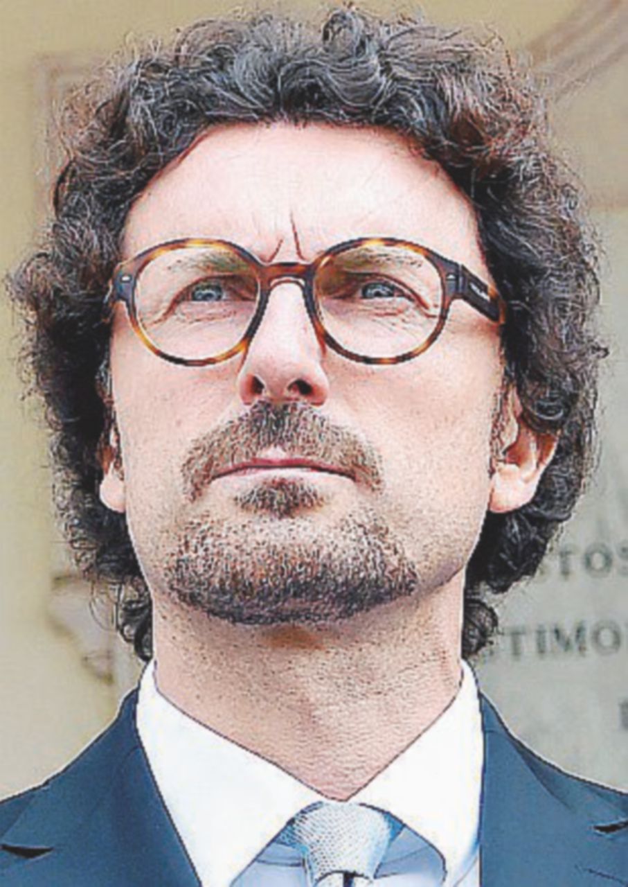 Danilo Toninelli Deleghe, l’accordo ancora non arriva. La Lega vuole i porti, il M5S resiste