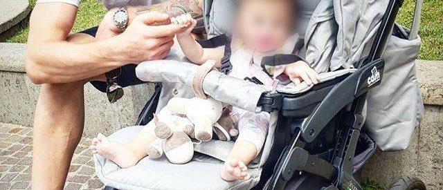 Zaytsev vaccina la figlia e posta la foto su Facebook: insulti e minacce alla famiglia. Il pallavolista: “Inaccettabile”