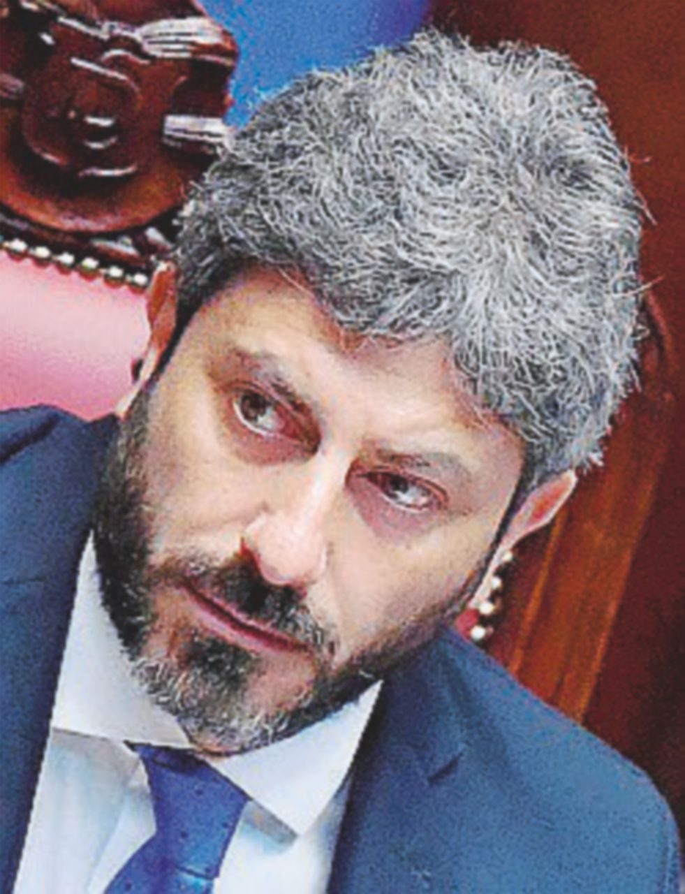 Roberto Fico - Ansa Fico avverte i colleghi: “Se il Movimento non fa il reddito di cittadinanza, è morto”