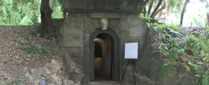 Copertina di Roma, riapre il bunker di Mussolini a Villa Torlonia. Nel rifugio effetti speciali per rivivere il terrore dei bombardamenti