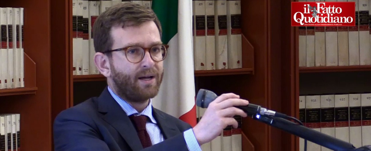 Copertina di Provenzano (Pd): “Per salvare principi, storia ed aspirazioni c’è bisogno di rompere con le classi dirigenti del passato”