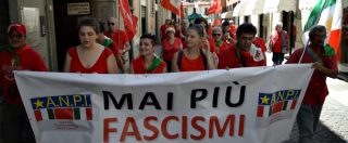 Copertina di Raduno di Lealtà e azione, presidio dell’Anpi contro l’estrema destra: “Qui con la maglietta rossa contro fascismo”