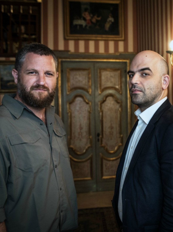 Copertina di Il mondo dei narcos, i segreti del narcotraffico mondiale in una serie di doc presentati da Saviano. L’anticipazione