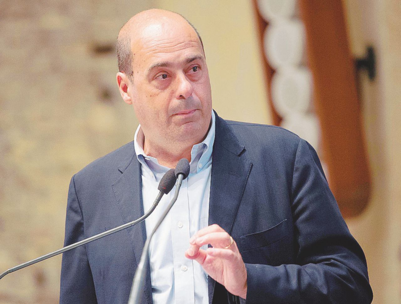 Alternative - Nicola Zingaretti si candiderà al prossimo congresso del Partito democratico, a inizio 2019 - Ansa Il Pd frantumato dal dilemma: scegliere il bullo o gli indecisi?