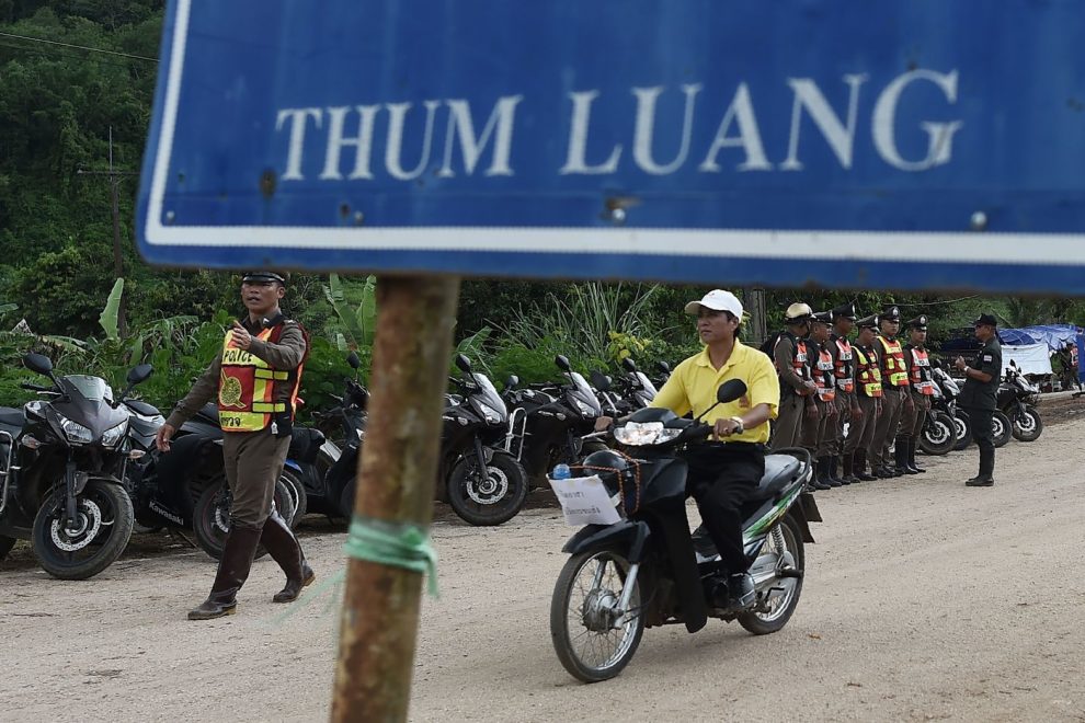 Risultati immagini per Thailandia, tutti fuori i prigionieri della grotta Tham Luang: salvi i 12 ragazzini