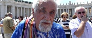 Copertina di Dal Vaticano a Montecitorio, preti in presidio contro le politiche sui migranti: “Stanchi di sentire prima gli italiani”
