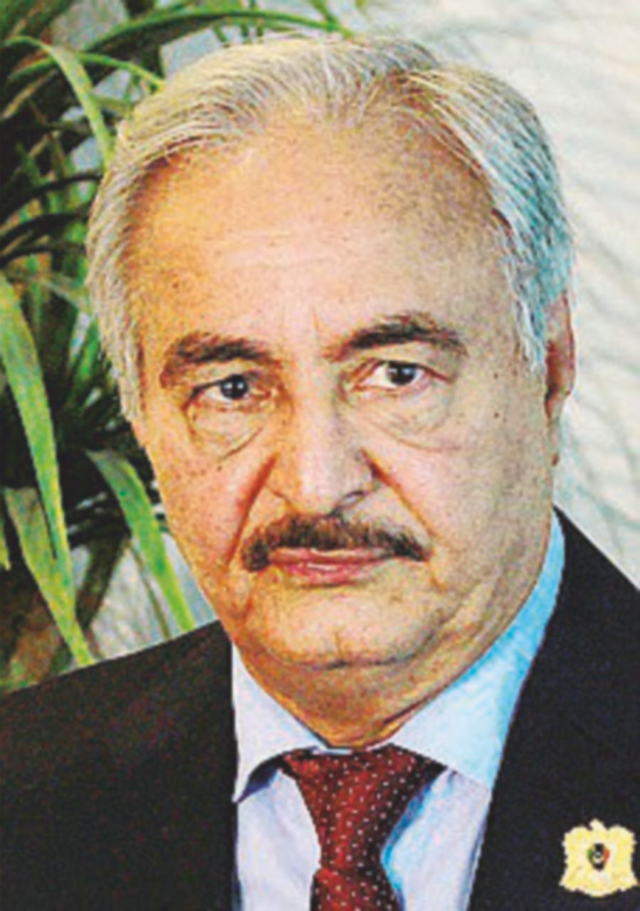 Libia, ora il generale Haftar restituisce i terminal petroliferi Libia, ora il generale Haftar restituisce i terminal petroliferi
