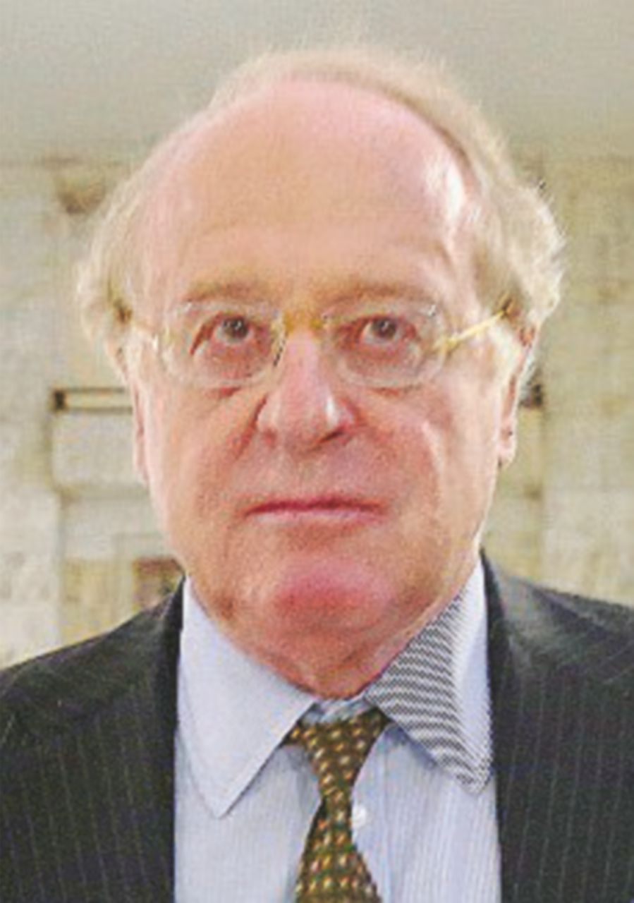 L’imputato Scaroni pronto a guidare il Milan di Elliott L’imputato Scaroni pronto a guidare il Milan di Elliott