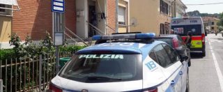 Copertina di Pesaro, donna di 52 anni uccisa in casa: fermato un uomo che ha confessato