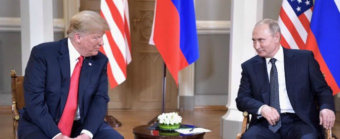 Trump-Putin giocano di sponda sul Russiagate: “Un’inchiesta farsa che ci ha tenuti separati”