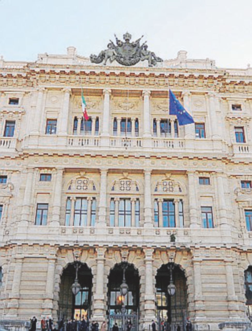 Copertina di “L’aggravante dell’alcol nello stupro non c’è se la vittima si ubriaca da sola”