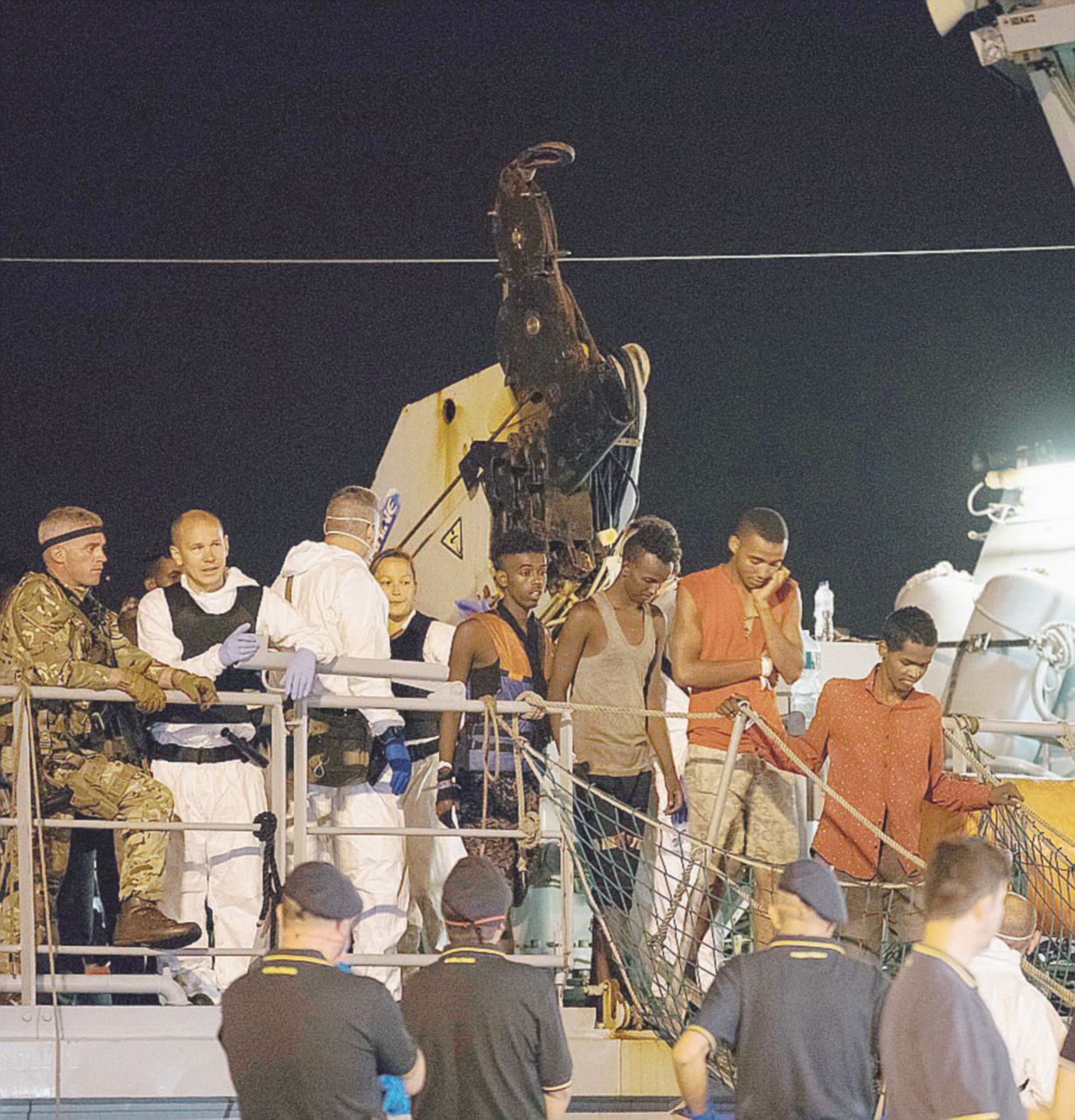 Copertina di Migranti sbarcati a Pozzallo: “Quattro di noi annegati in viaggio”. I pm contestano morte cagionata ai presunti scafisti