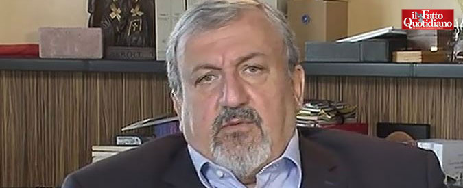 Copertina di Migranti, Emiliano: “Ignobile strumentalizzazione. Incredibile che il governo permetta a Salvini di non fare il ministro”