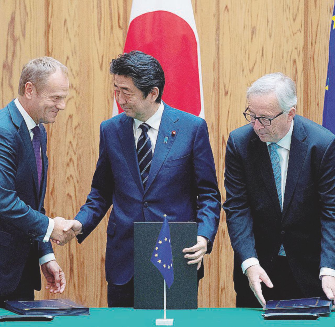 Copertina di Libero scambio, firmato l’accordo col Giappone
