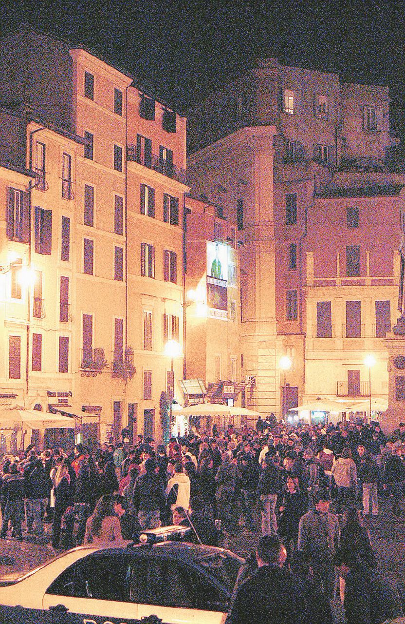 Gli usurati al telefono: “Questi ti squartano”