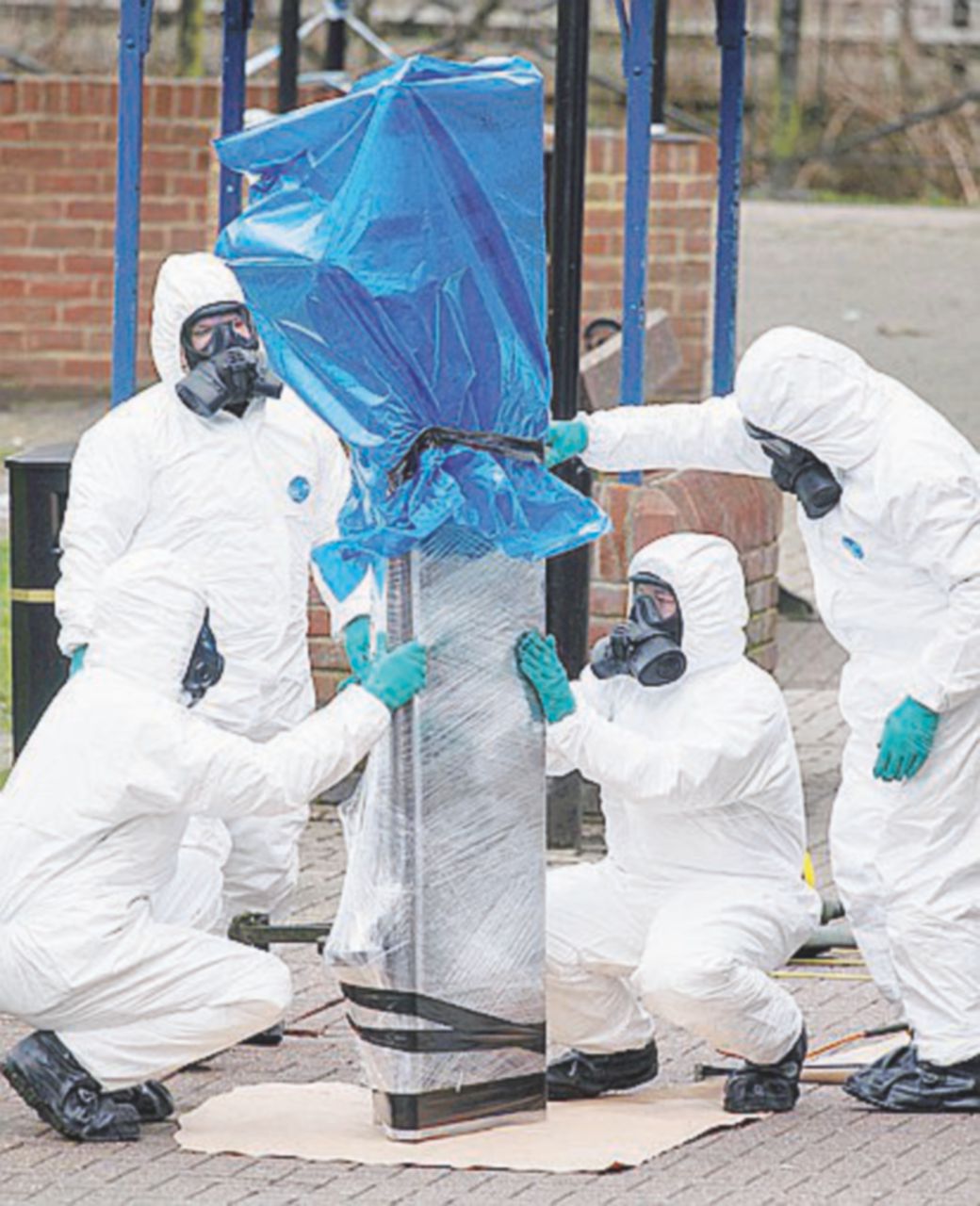Il nucleo batteriologico - Ansa Caso Skripal, James Bond diventa Clouseau: “Sono stati i russi, anzi no”
