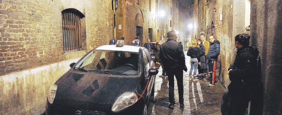 “I festini di Siena? Bufala che mi ha rovinato la vita” “I festini di Siena? Bufala che mi ha rovinato la vita”