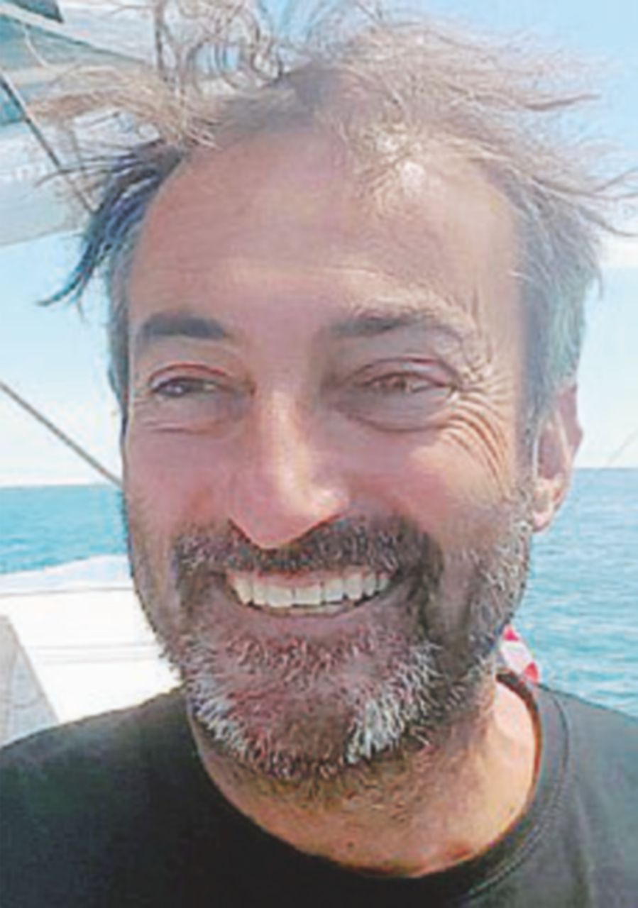 Mura preferisce la barca alla Camera. Il M5S: “Si dimetta”