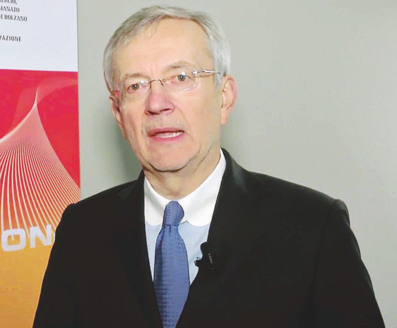 Copertina di L’Alto Adige si è annesso il Trentino: tutta l’informazione nelle stesse mani