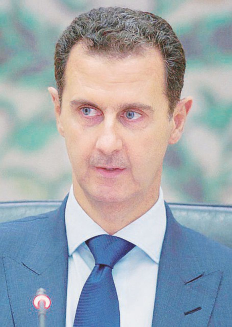 Copertina di Assad avanza, Caschi Bianchi in fuga: il film senza lieto fine