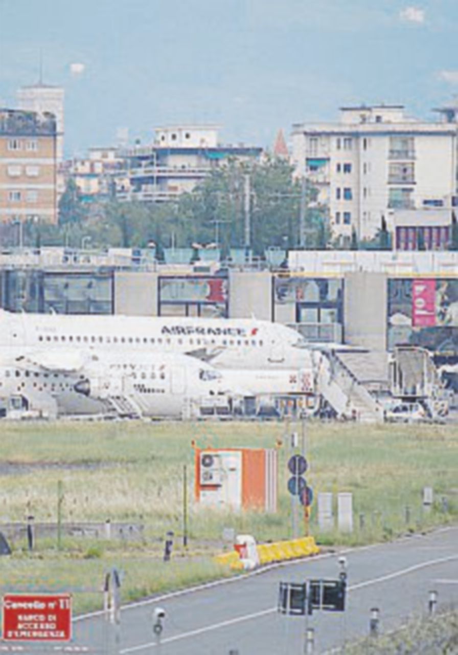 Gli emiri di Dubai atterrano negli scali toscani