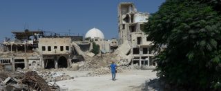 Copertina di Siria, viaggio al termine della guerra: sette anni di distruzione raccontati dai religiosi cristiani di Damasco e Aleppo