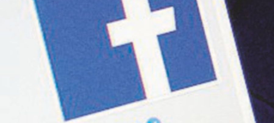 Facebook, class action degli azionisti contro Zuckerberg Facebook, class action degli azionisti contro Zuckerberg