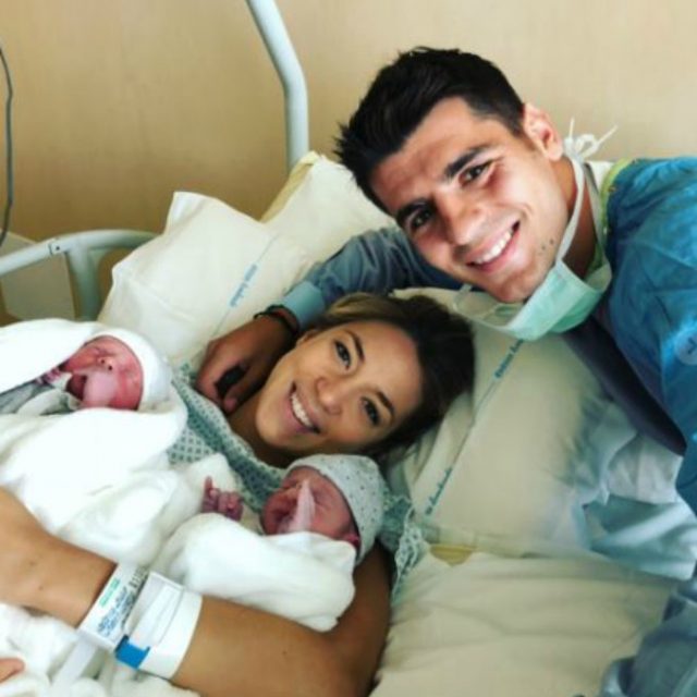 Alvaro Morata e Alice Campello in versione mamma e papà: sono nati i gemelli Alessandro e Leonardo. E la coppia rivela i problemi della gravidanza