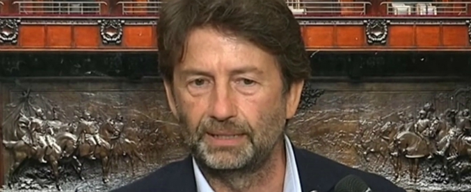 Copertina di Musei, Franceschini: “Stop domeniche gratuite? Scelta fatta solo per marcare discontinuità politica. Governo ci ripensi”