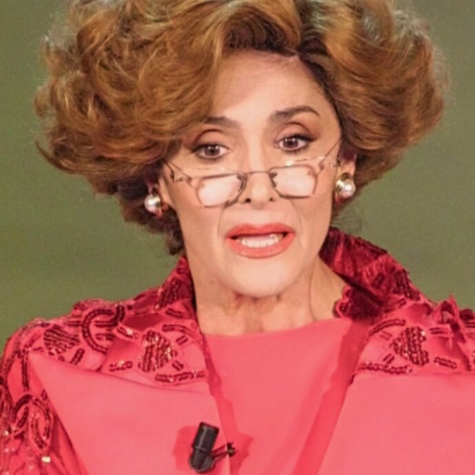 “Senza Anna non rido più. Quando entro nella sua casa a Roma a volte la scorgo con la coda dell’occhio… Ci vedevamo anziane, due prugne secche a braccetto, non è andata così”: parla Teresa Marchesini