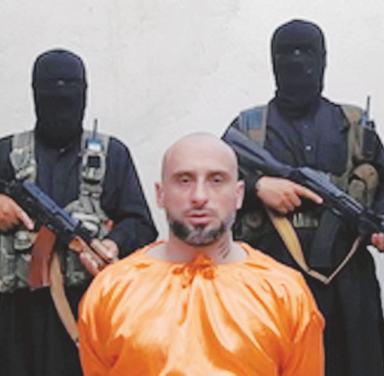 Lo strano caso del turista rapito dai “terroristi” Lo strano caso del turista rapito dai “terroristi”