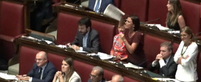 Copertina di Dl dignità, Morani (Pd) attacca: “Fondo contro ludopatia? Si recuperino i 49 milioni che la Lega deve agli italiani”