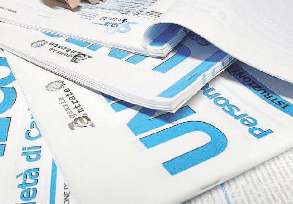 Indagine - L’Agenzia delle entrate vigila sui Caf - Ansa Schede sparite e scelte fasulle: le mani dei Caf sul 5 per mille