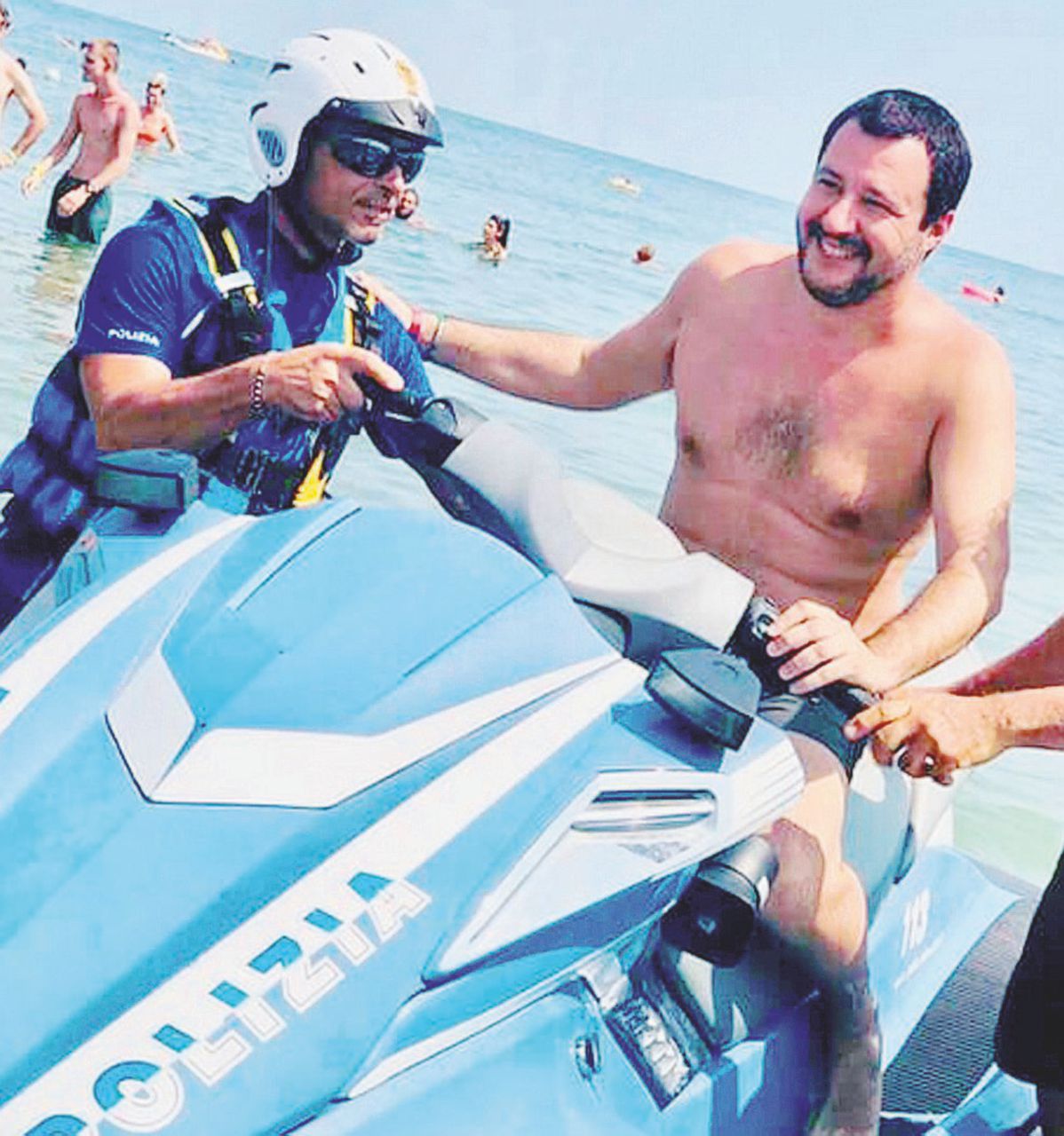 Buon Ferragosto sovranista: le vacanze “pop” dei gialloverdi Buon Ferragosto sovranista: le vacanze “pop” dei gialloverdi