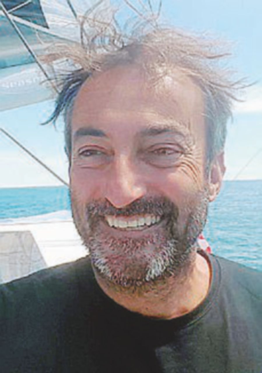 Il velista Mura si dimette da deputato. M5s vuole fargli causa Il velista Mura si dimette da deputato. M5s vuole fargli causa