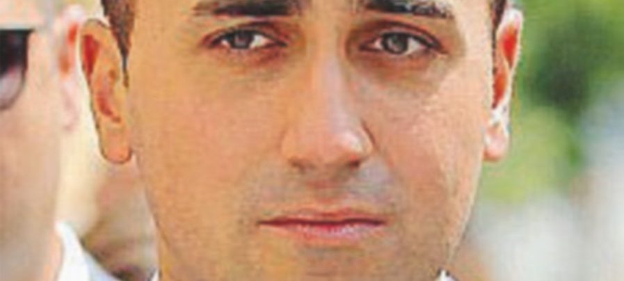 Di Maio: “No a strappi con l’Ue. L’aumento dell’Iva? Fake news” Di Maio: “No a strappi con l’Ue. L’aumento dell’Iva? Fake news”