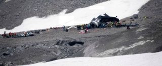 Copertina di Svizzera, si schianta aereo d’epoca per tour panoramici: venti morti
