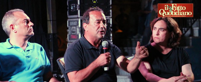 Copertina di Riace, il sindaco Lucano in sciopero della fame: “Difendo nostro modello di accoglienza. In Italia deriva di umanità”