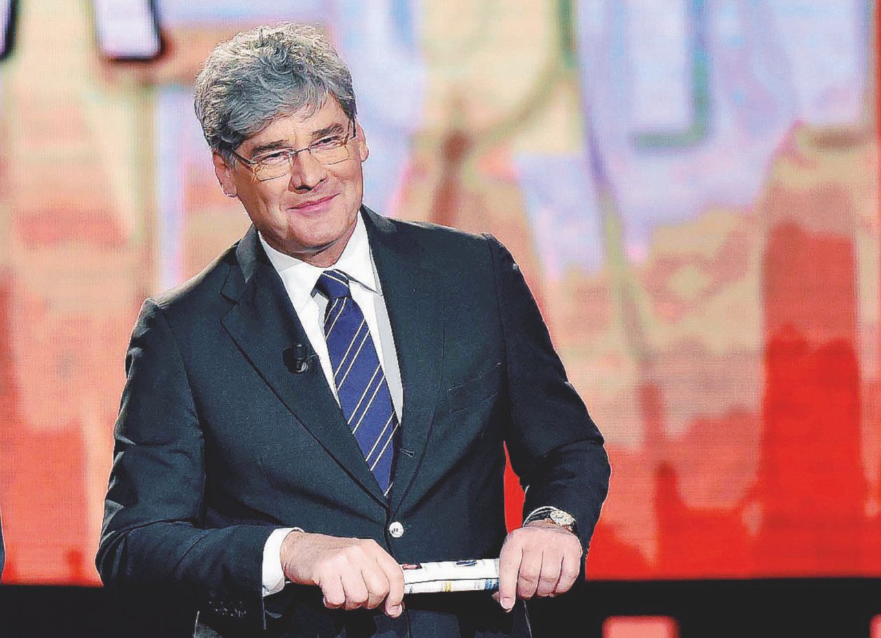 Conduttore “populista” - Paolo Del Debbio presentava su Rete4 il talk show “Quinta colonna”, eliminato dai palinsesti - LaPresse Del Debbio: “Silvio ha ceduto lo scettro, in Forza Italia decide Tajani”