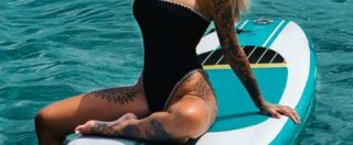Copertina di Zoe Cristofoli, la “tigre di Verona” è la nuova tatuatissima fidanzata di Fabrizio Corona