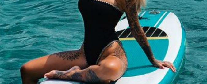 Zoe Cristofoli, la “tigre di Verona” è la nuova tatuatissima fidanzata di Fabrizio Corona
