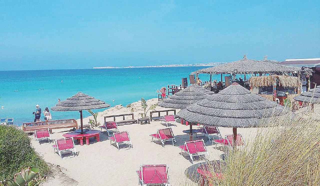 Lu sule, lu ientu - Punta della Suina, rinomata spiaggia in Salento, vicino a Gallipoli Gallipoli all’ultima spiaggia: via i turisti o soltanto i cafoni?