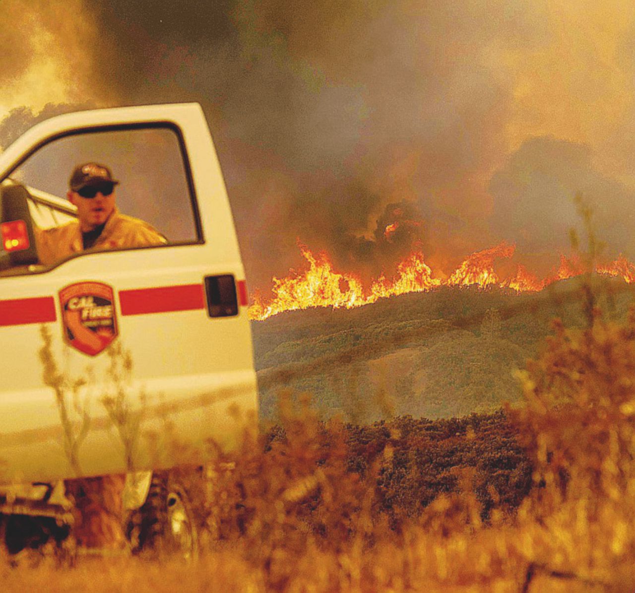Il fuoco devasta la California. Brucia un’area grande come L.A. Il fuoco devasta la California. Brucia un’area grande come L.A.