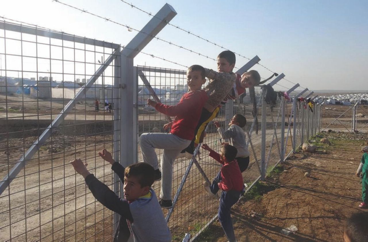 Yazidi, l’odissea di un popolo: oppressi, umiliati e ora liberati Yazidi, l’odissea di un popolo: oppressi, umiliati e ora liberati