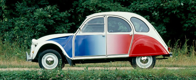 Copertina di Citroën 2CV, la “Lumaca di Latta” compie settant’anni – FOTO